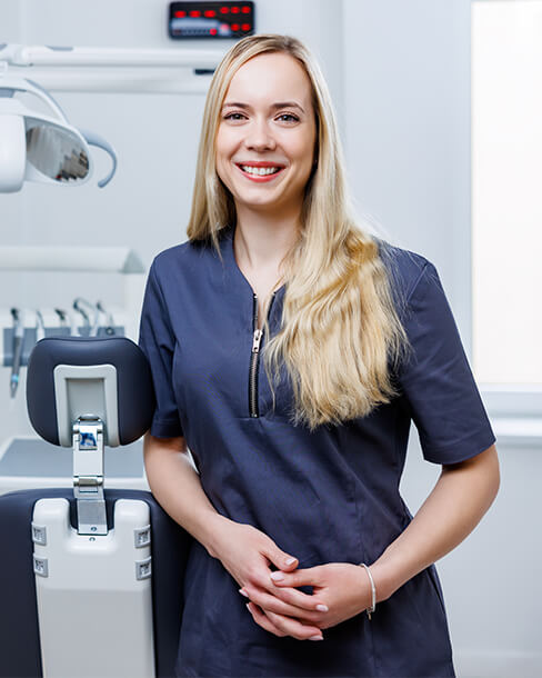 Dr. Bóna Judit fogorvos, Artdent Fogászat és Szájsebészet.